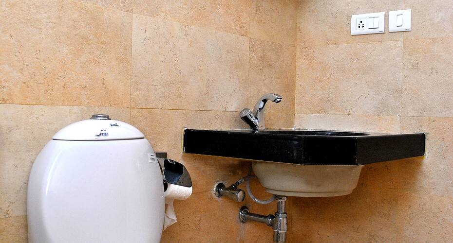 Hotel Le Chalet, Ahmedabad 2